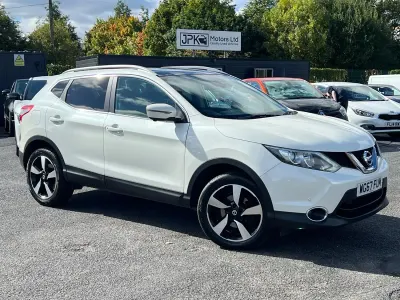 Used Nissan Qashqai N-Connecta 110 HP (80 kW) 2017 White SUV