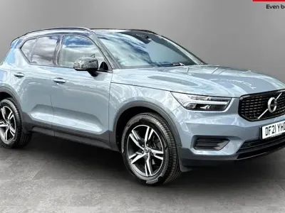 Used Volvo XC40 R-Design 163 HP (119 kW) 2021 SUV