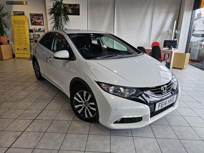 Used Honda Civic SE Plus 120 HP (88 kW) 2014 White Hatchback