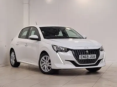 Używany Peugeot 208 Active 75 KM (55 kW) 2020 Biały Hatchback