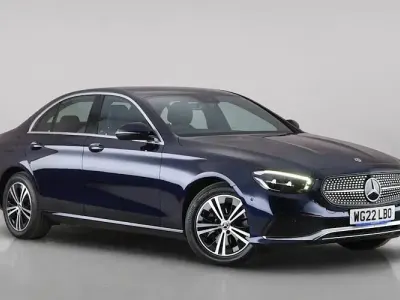 Used Mercedes E200 200 HP (147 kW) 2022 Blue Sedan