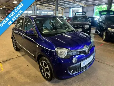 Used Renault Twingo Dynamique 70 HP (51 kW) 2017 Mauve/purple Hatchback
