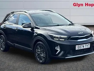 Used Kia Stonic 99 HP (72 kW) 2024 Black SUV