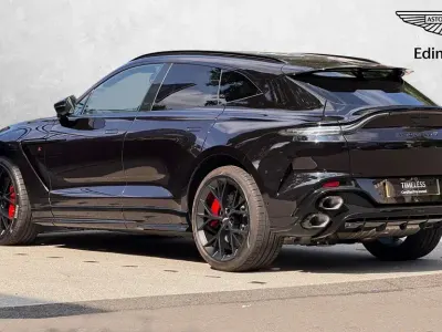 New Aston Martin DBX 727 HP (534 kW) 2026 Black SUV