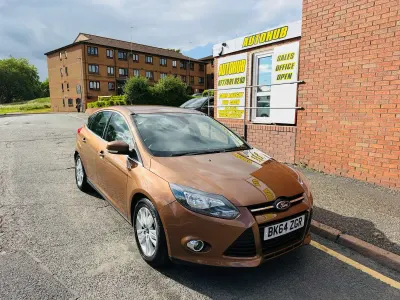 Used Ford Focus Titanium 125 HP (91 kW) 2014 Brown Hatchback