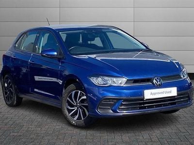 Begagnad VW Polo Life 95 HK (69 kW) 2022 Blå Halvkombi