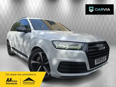 Used Audi Q7 Black Edition 286 HP (210 kW) 2019 White SUV