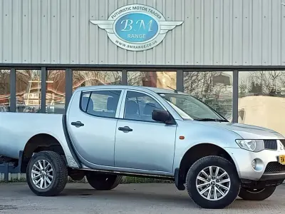 Käytetty Mitsubishi L200