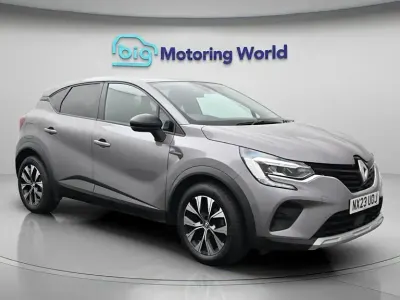 Gebraucht Renault Captur Evolution 90 PS (66 kW) 2023 Grau SUV