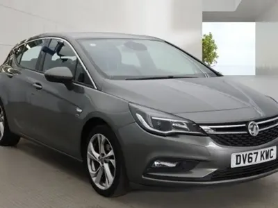 Used Vauxhall Astra SRi 105 HP (77 kW) 2017 Grey Hatchback