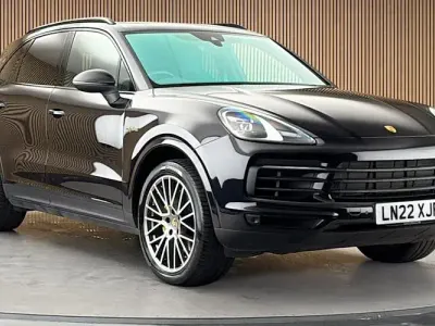 Used Porsche Cayenne Platinum Edition 462 HP (339 kW) 2022 Black SUV