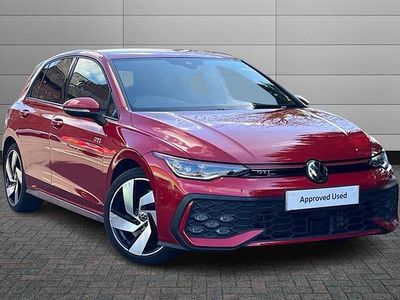 Begagnad VW Golf VIII GTI 265 HK (194 kW) 2024 Röd Halvkombi