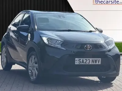 Used Toyota Aygo X PURE 72 HP (52 kW) 2023 Black SUV