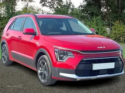Used Kia Niro 139 HP (102 kW) 2023 Red SUV