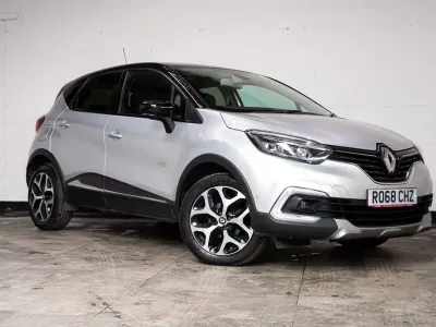 Used Renault Captur GT-Line 90 HP (66 kW) 2018 Silver/black SUV