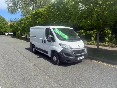 Second-hand Peugeot Boxer S 120 CP (88 kW) 2022 Alb Van