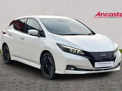 Used Nissan Leaf N-Connecta 110 kW (150 HP) 2022 White Hatchback