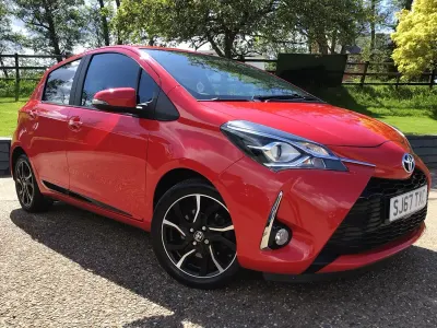 Used Toyota Yaris Design 2017 Red Hatchback