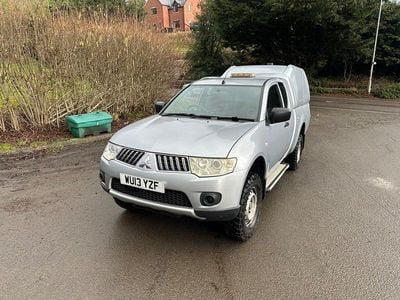 Used Mitsubishi L200 134 HP (98 kW) 2013 Silver Pickup