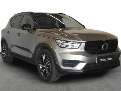 Used Volvo XC40 R-Design 163 HP (119 kW) 2022 SUV