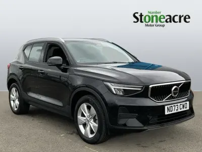 Usado Volvo XC40 Core 2023 Negro SUV