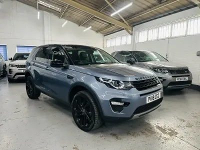 Second-hand Land Rover Discovery Sport HSE 180 CP (132 kW) 2018 Albastru SUV