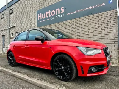 Używany Audi A1 Sportback S-Line 122 KM (89 kW) 2014 Czerwony Hatchback