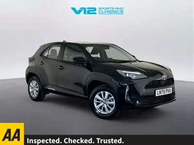 Gebraucht Toyota Yaris Cross 116 PS (85 kW) 2025 Schwarz SUV