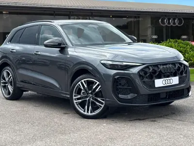 New Audi Q5 Black Edition 204 HP (150 kW) 2026 Grey SUV