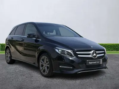 Used Mercedes B200 Exclusive 2019 Black Hatchback
