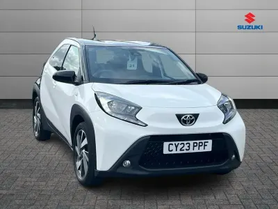 Used Toyota Aygo X 71 HP (52 kW) 2023 White SUV