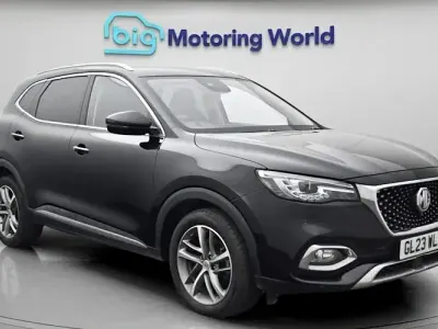 Used MG HS Exclusive 162 HP (119 kW) 2023 Black SUV