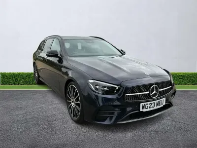 Used Mercedes E200 AMG line 200 HP (147 kW) 2023 Blue Estate