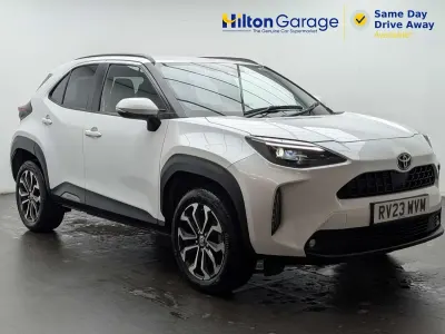 Used Toyota Yaris Cross Design 2023 White SUV