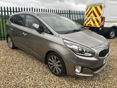 Used Kia Carens 134 HP (98 kW) 2014 Silver MPV