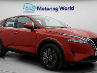 Used Nissan Qashqai Acenta Premium 140 HP (102 kW) 2022 Red SUV