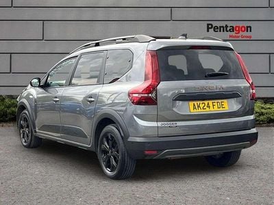 Used Dacia Jogger Extreme 139 HP (102 kW) 2024 Grey MPV
