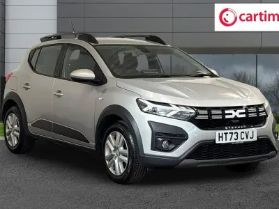 Używany Dacia Sandero Expression 100 KM (73 kW) 2023 Szary Hatchback