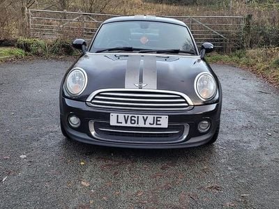 Used Mini Cooper 122 HP (89 kW) 2011 Hatchback