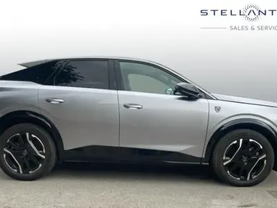 Used Peugeot e-3008