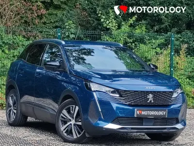 Used Peugeot 3008 Active+ 222 HP (163 kW) 2023 Blue SUV