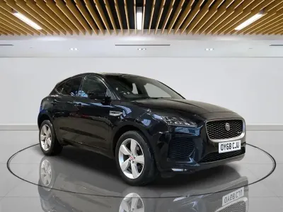 Begagnad Jaguar E-Pace R-Dynamic 180 HK (132 kW) 2018 Svart SUV