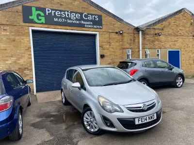 Used Vauxhall Corsa 100 HP (73 kW) 2014 Silver Hatchback