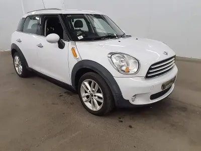 Used Mini Cooper D 2012 White Hatchback