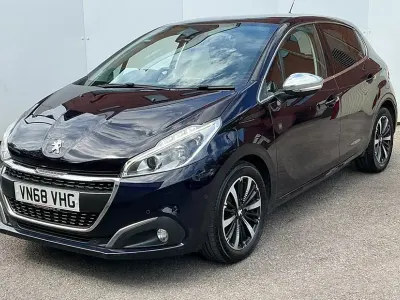 Used Peugeot 208 S 102 HP (75 kW) 2018 Blue Hatchback