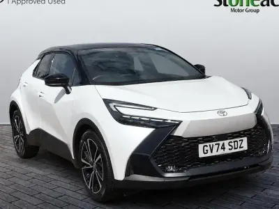 Used Toyota C-HR 122 HP (89 kW) 2017 White SUV