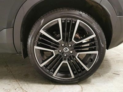 Black Used 2022 Volvo XC40 Ultimate SUV | £25,459 (Good price)