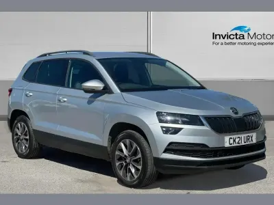 Begagnad Skoda Karoq SE Drive 150 HK (110 kW) 2021 Silver SUV