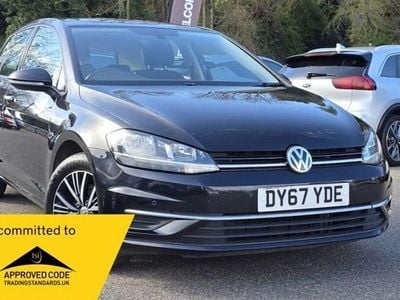 Used VW Golf VII SE 125 HP (91 kW) 2017 Black Hatchback