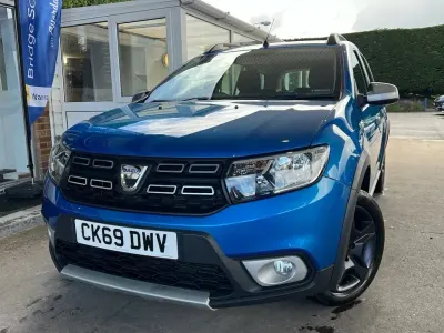 Used Dacia Logan MCV Comfort 95 HP (69 kW) 2019 Blue Estate